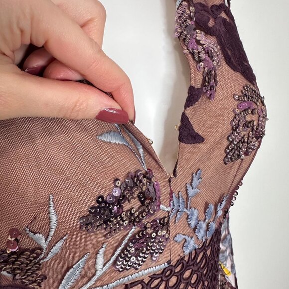 Bronx and Banco Purple Fiora Sequin Embroidered Mesh ¾ Sleeve Mini Dress Size 4 - Picture 7 of 17